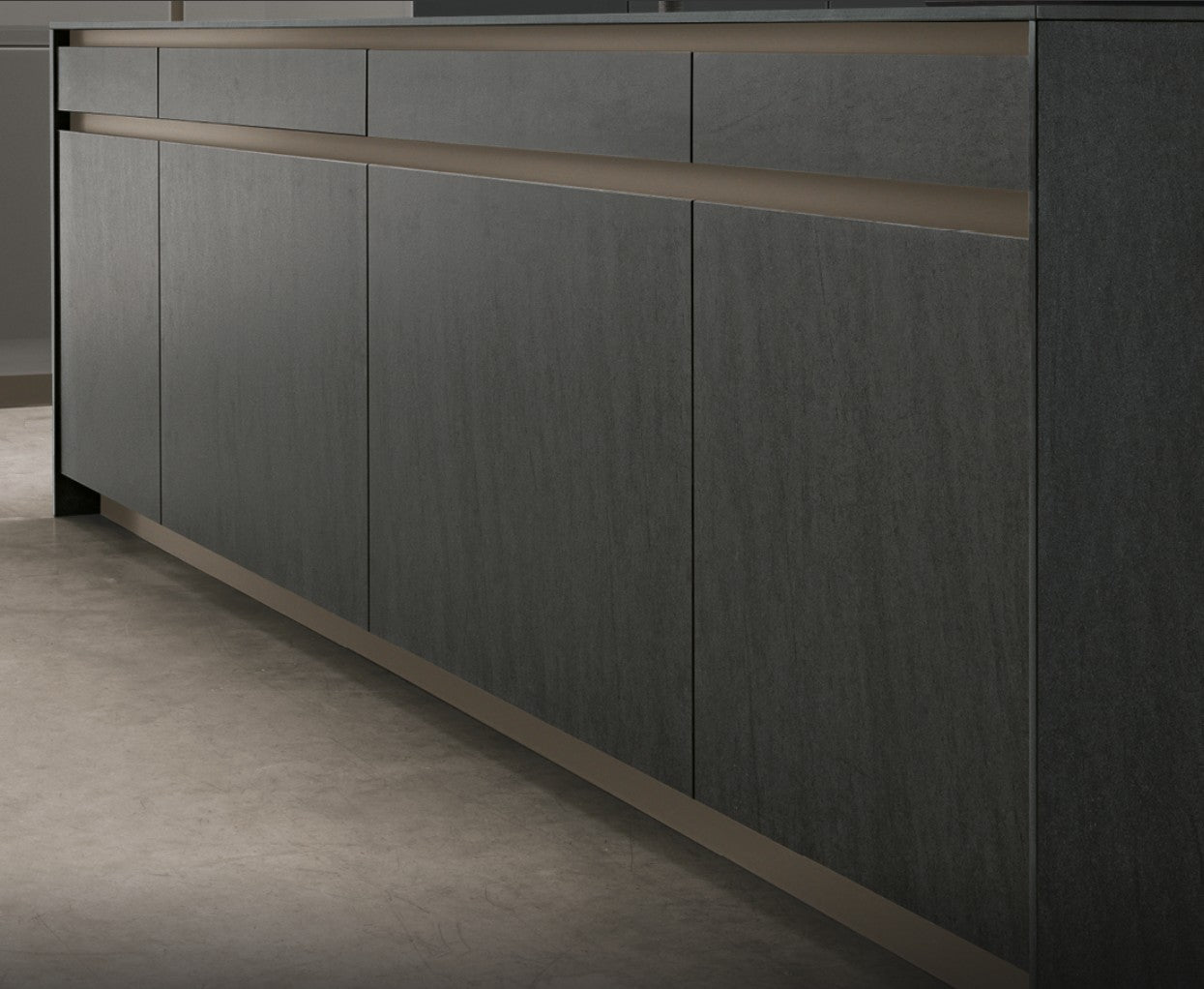 Neolith Basalt Black Satin